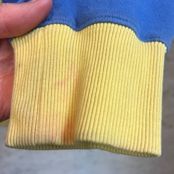 Fallout Bethesda Vault 111 Blue Yellow Sweatshirt Hoodie Zip Up Number 111 Sz M - Picture 4 of 16